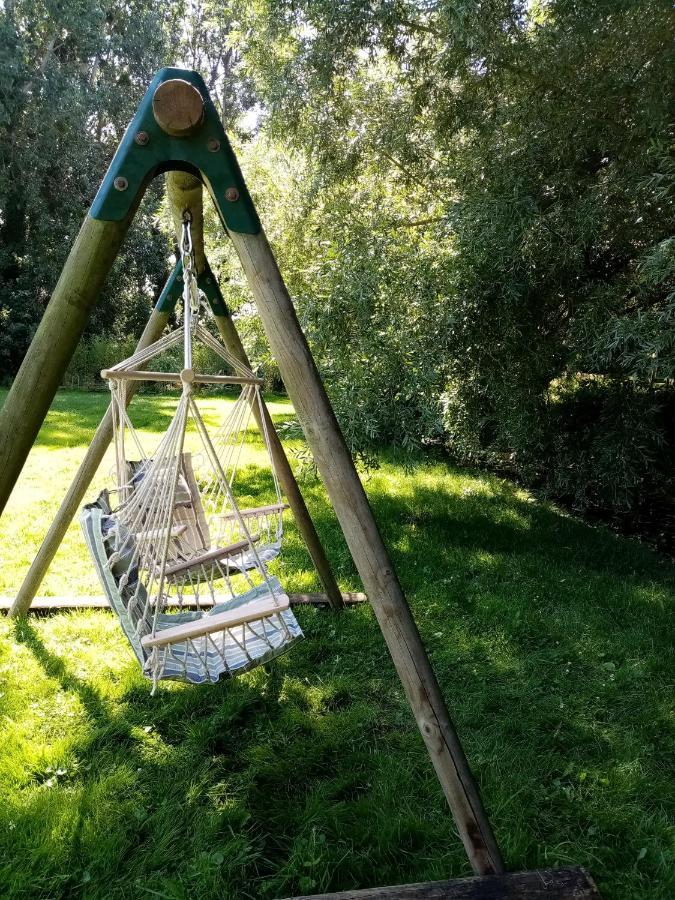 Moulin De Giboudet Chambres D'Hotes Bazainville Exterior foto