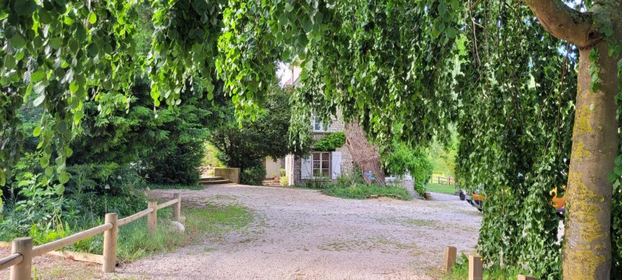 Moulin De Giboudet Chambres D'Hotes Bazainville Exterior foto